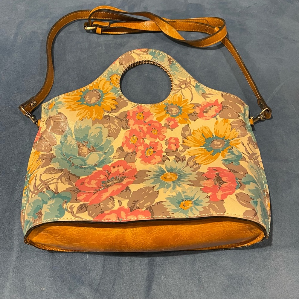Patricia Nash -  Leather Moretto Shopper - First Bloom